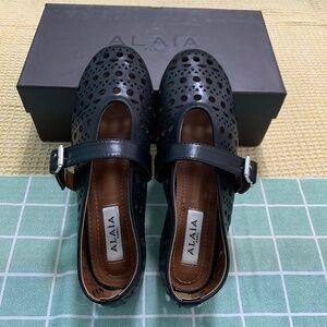Black Hollow Ballet Flats Alaia Women's Leather
